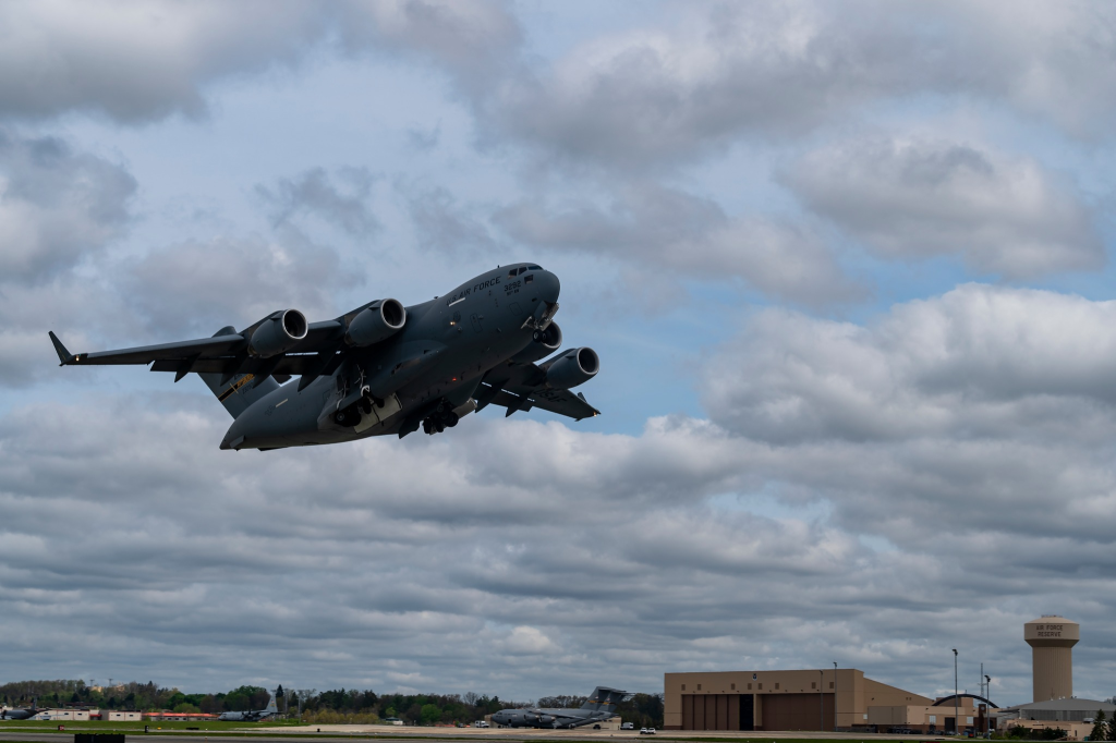 The 911th Airwing does a fly over of Zelienople in a C-17 Globemaster